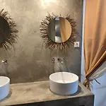 La Perle Du Voyageur Apartment *