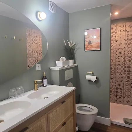 La Perle Du Voyageur *